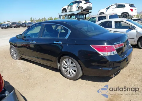 2011 Honda Accord 3.5 Ex-L z USA, uszkodzony, nr VIN 1HGCP3F80BA016527